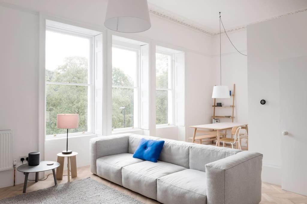 Ferienwohnung Spacious Georgian Pad - Free Parking - Walk To Bath Exterior foto